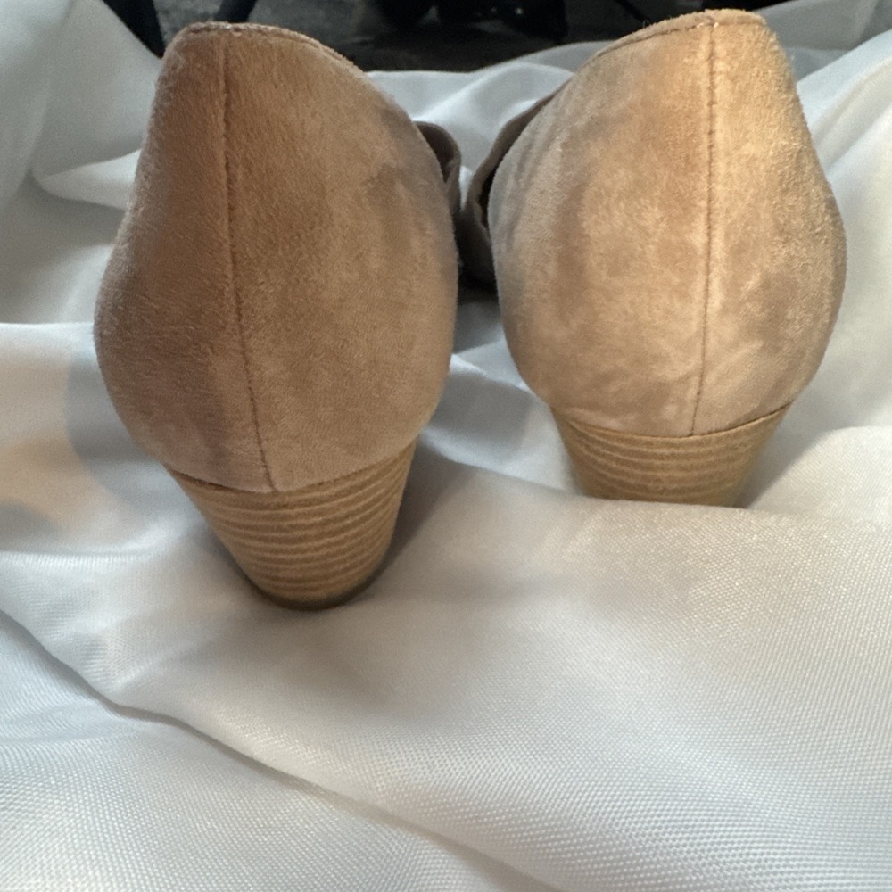 Eileen Fisher Hilly Pump Shoes Women's 9 Beige Nude Suede D'orsay Chunky Heel - Picture 4 of 6